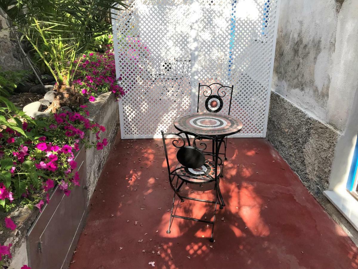 Hotel L'Ariana Isole Eolie - Una Esperienze Leni Extérieur photo