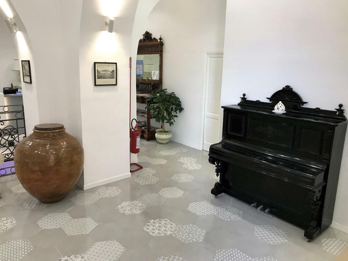 Hotel L'Ariana Isole Eolie - Una Esperienze Leni Extérieur photo