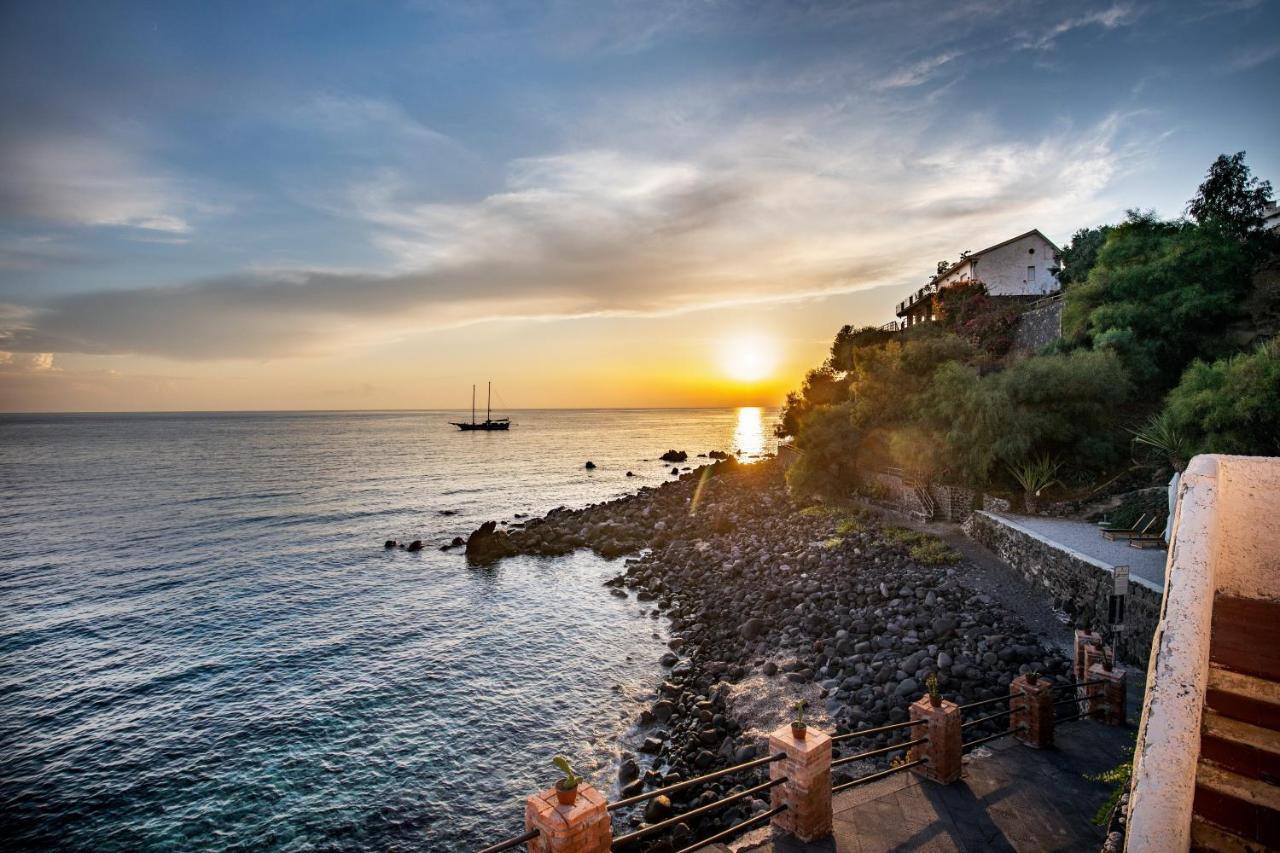 Hotel L'Ariana Isole Eolie - Una Esperienze Leni Extérieur photo